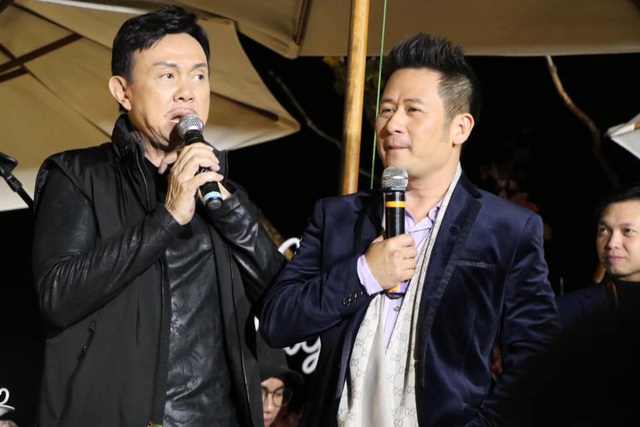 Ca sĩ Bằng Kiều và danh hài Chí Tài biểu diễn chung trong một chương trình tại Đà Lạt vào tuần trước.