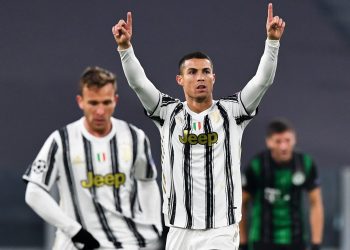 Cristiano Ronaldo phiên bản 2020 thi đấu như thế nào?